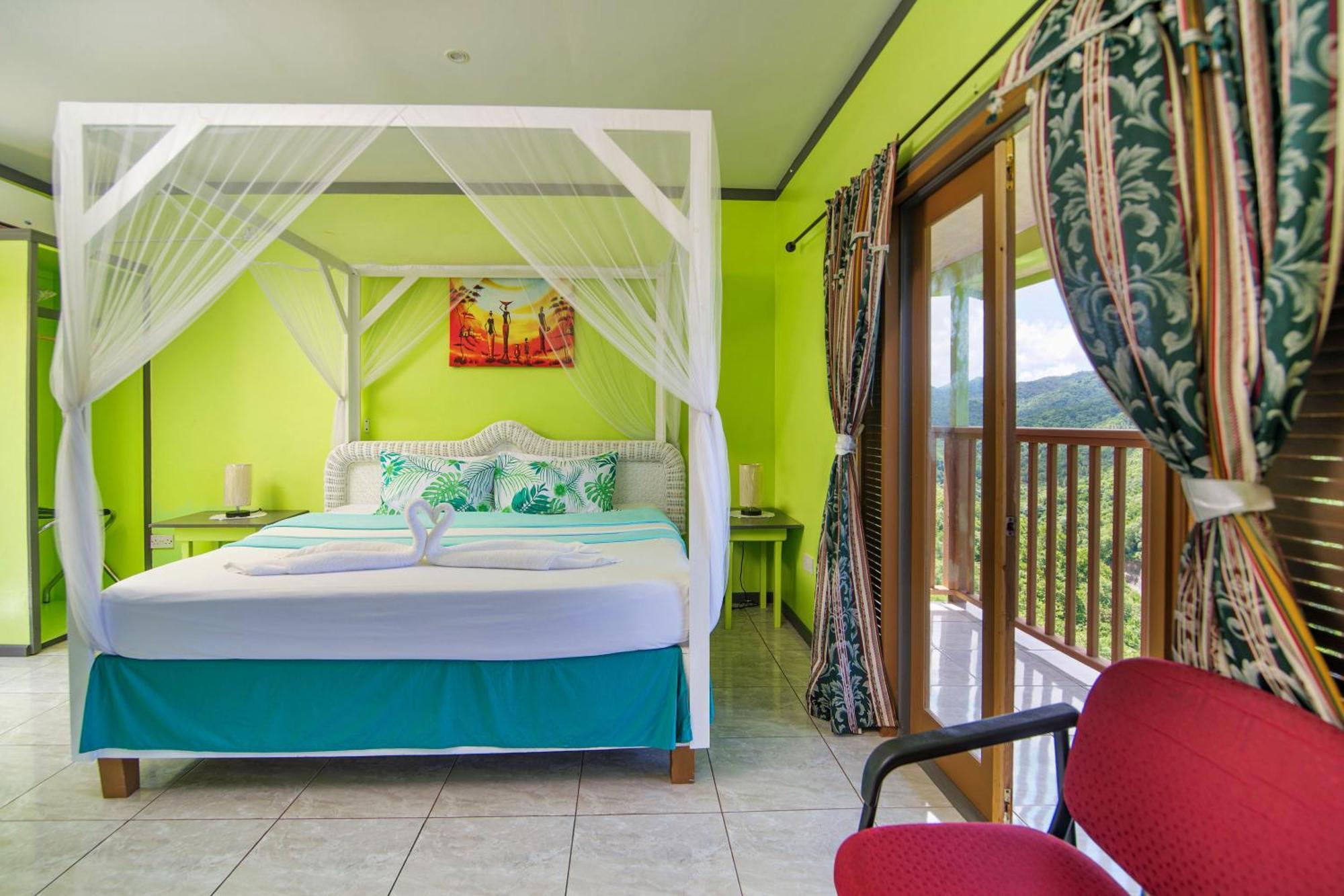 Tropical Paradise View Anse La Raye ภายนอก รูปภาพ