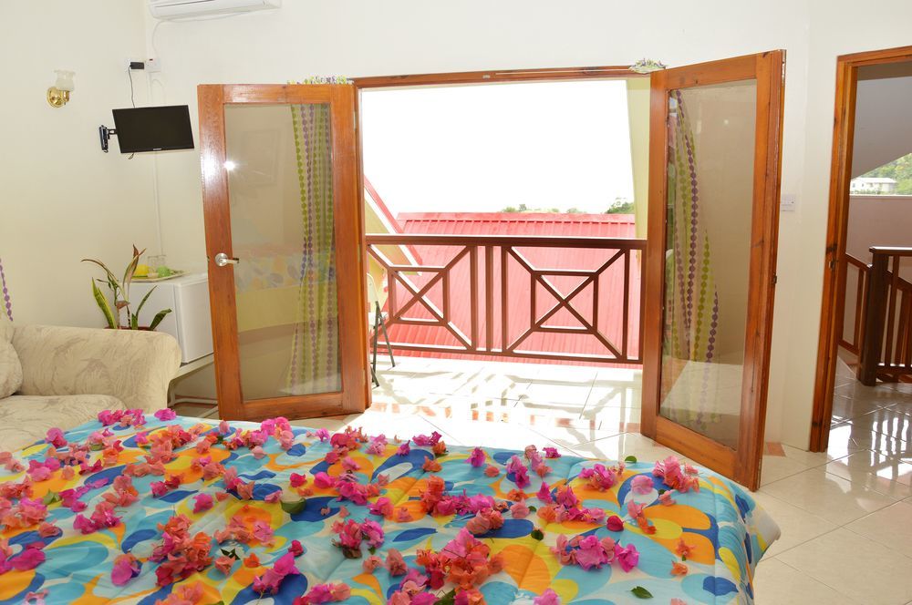 Tropical Paradise View Anse La Raye ภายนอก รูปภาพ